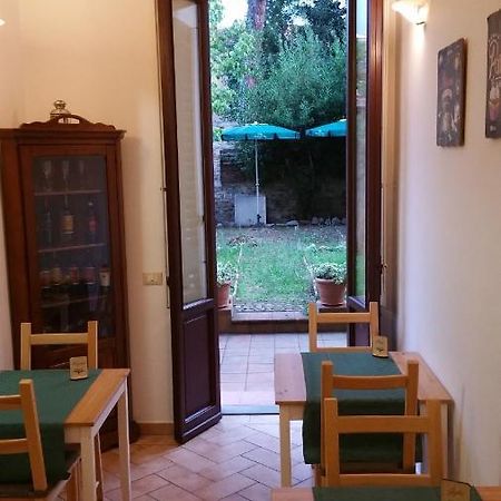 Au Jardin De Florence Bed & Breakfast Bagian luar foto