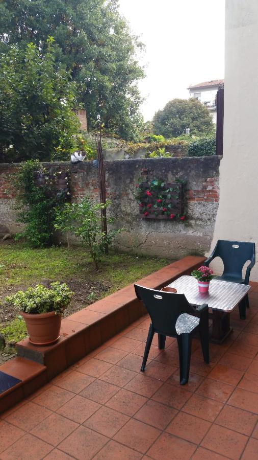 Au Jardin De Florence Bed & Breakfast Bagian luar foto