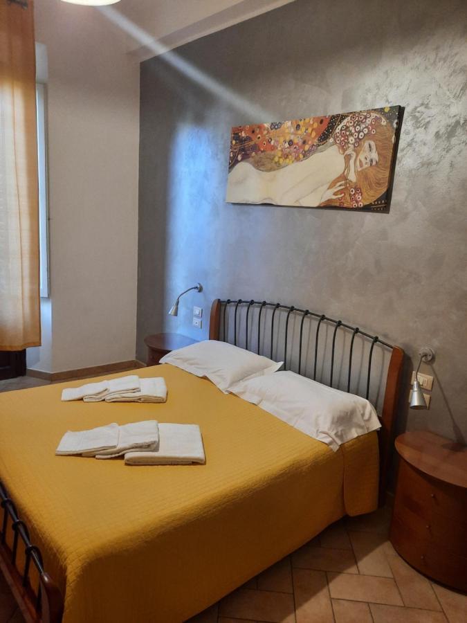 Au Jardin De Florence Bed & Breakfast Bagian luar foto